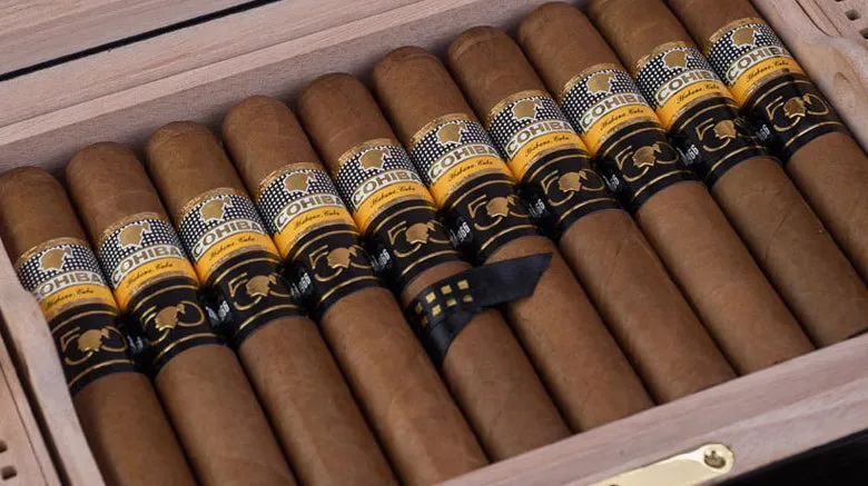 Cohiba Majestuosos 1966 - 50 Aniversario Humidor