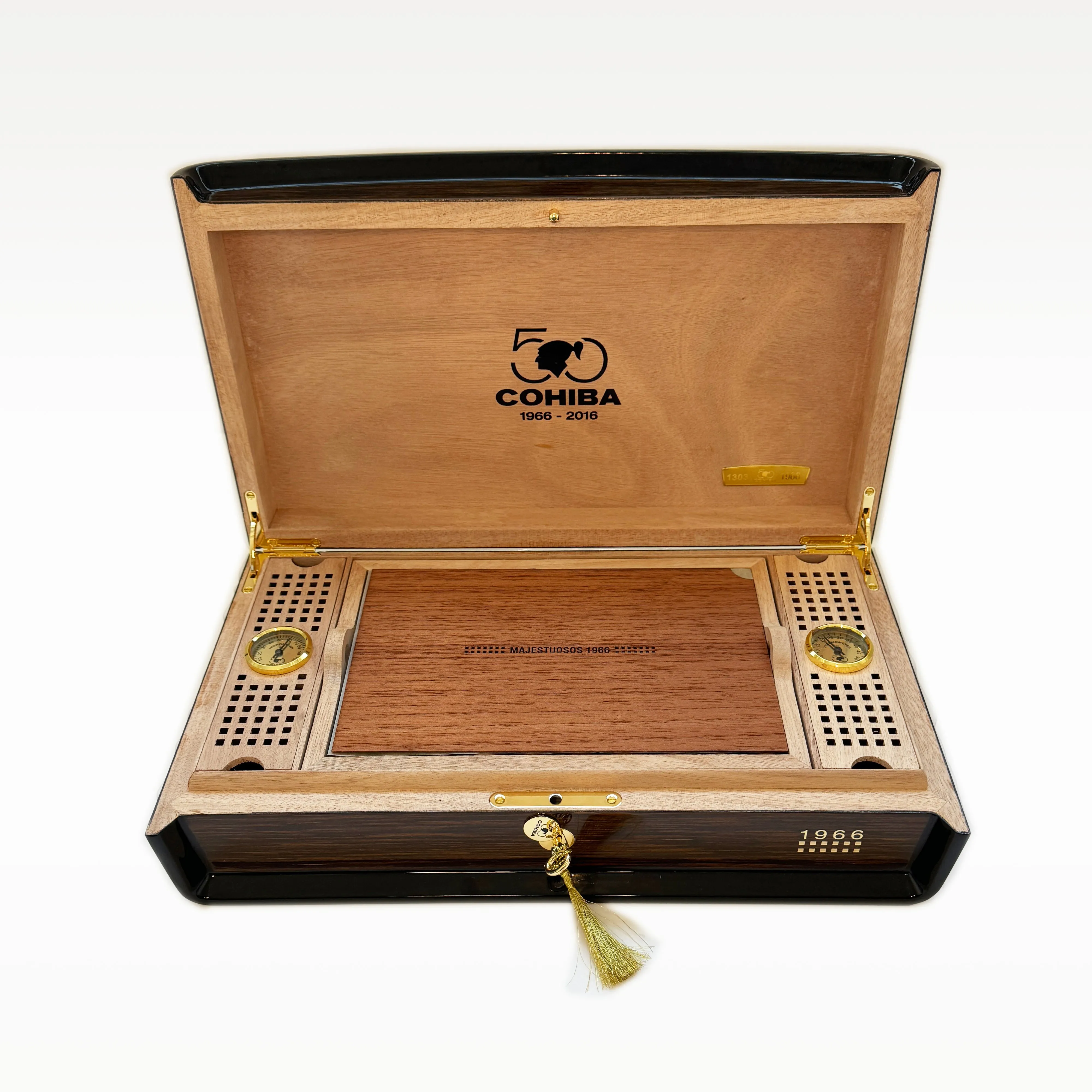 Cohiba Majestuosos 1966 - 50 Aniversario Humidor