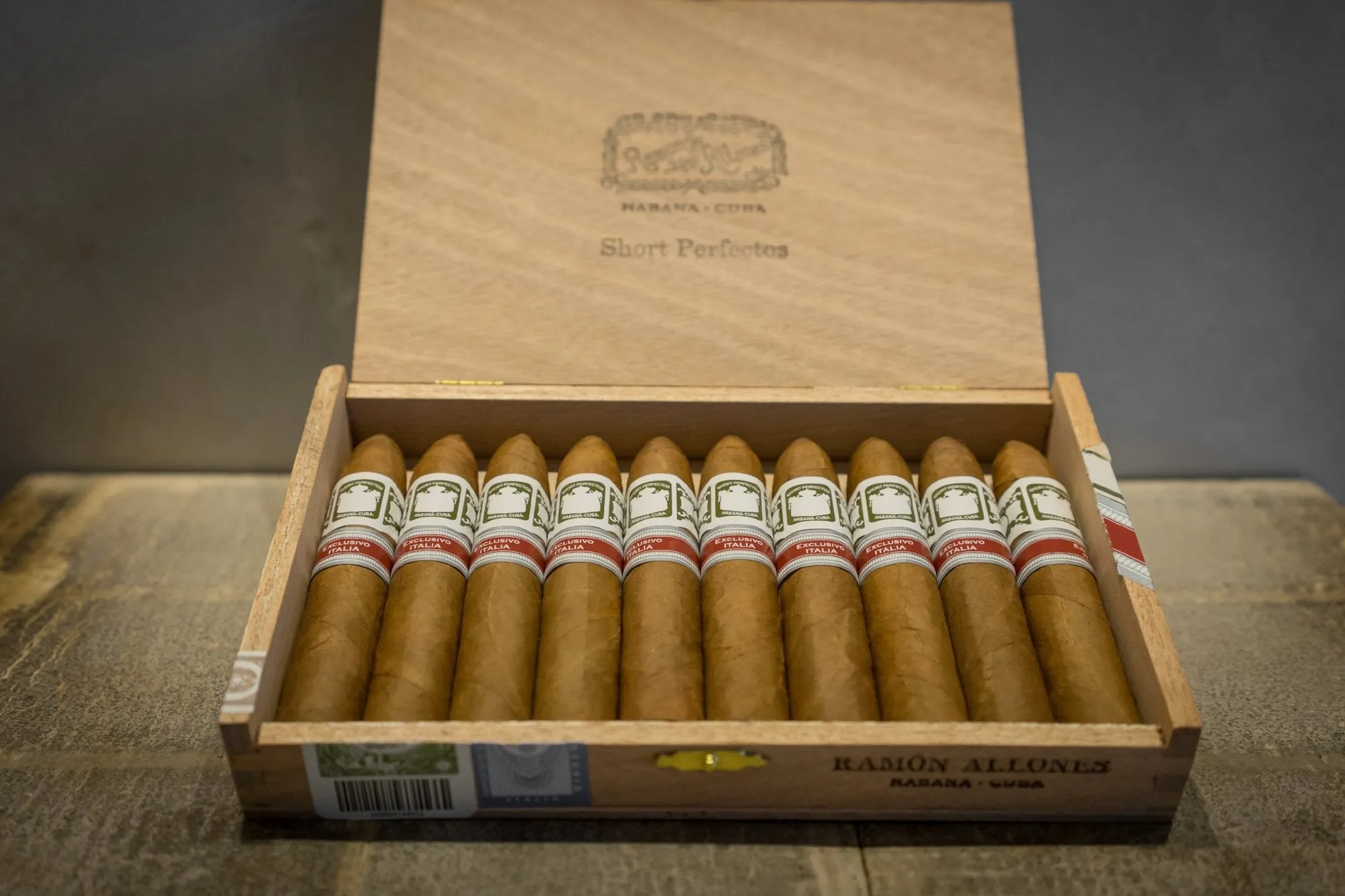 Ramón Allones Short Perfectos Cigar (Ex. Italia 2014)